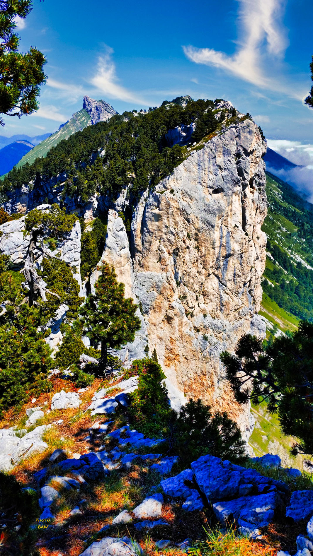 Rocher pointu Randonnée et paysages du massif de la Chartreuse par BAW